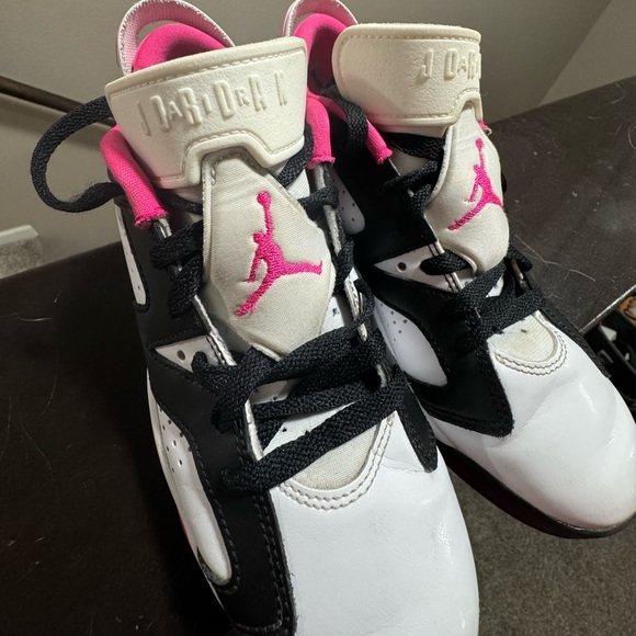 AIR JORDAN 6 RETRO LOW “FIERCE PINK" US 5Y - Picture 4 of 9